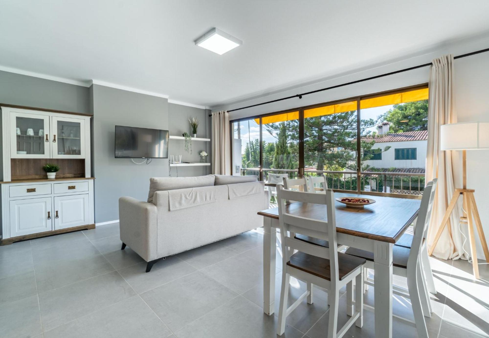 Ponent 2 Apartament